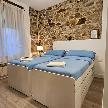 Habitación triple en caserío a 8km de Bilbao Galdácano Exterior foto