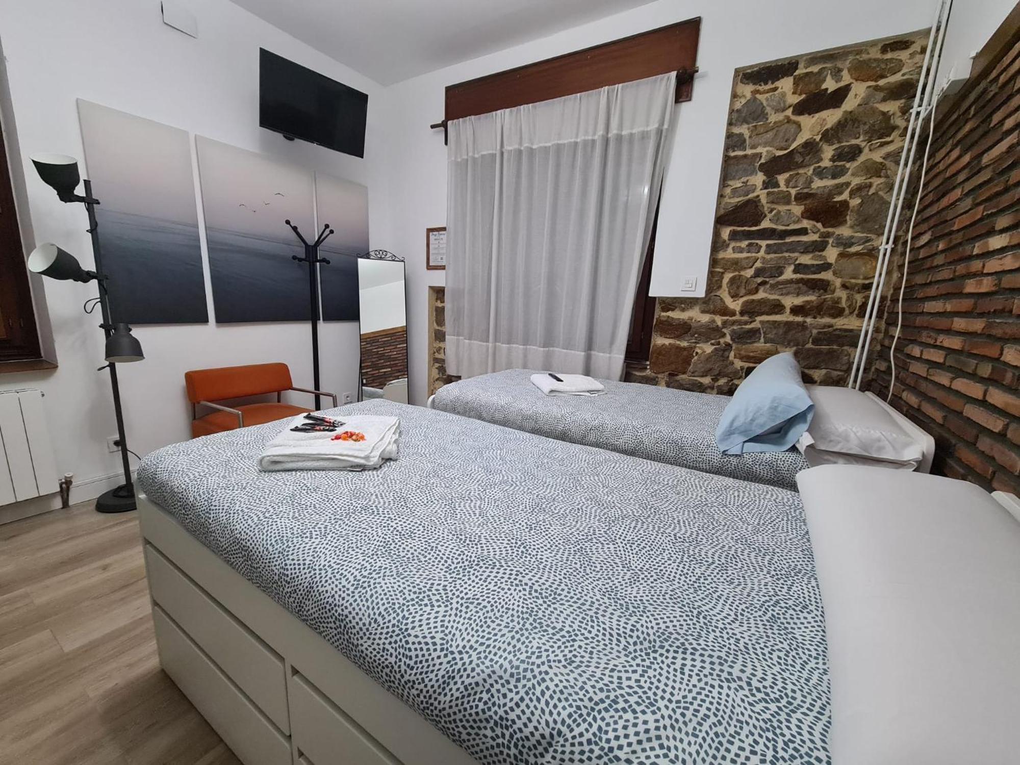 Habitación triple en caserío a 8km de Bilbao Galdácano Exterior foto