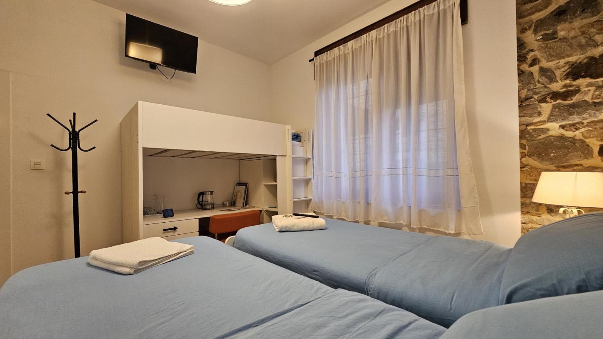 Habitación triple en caserío a 8km de Bilbao Galdácano Exterior foto
